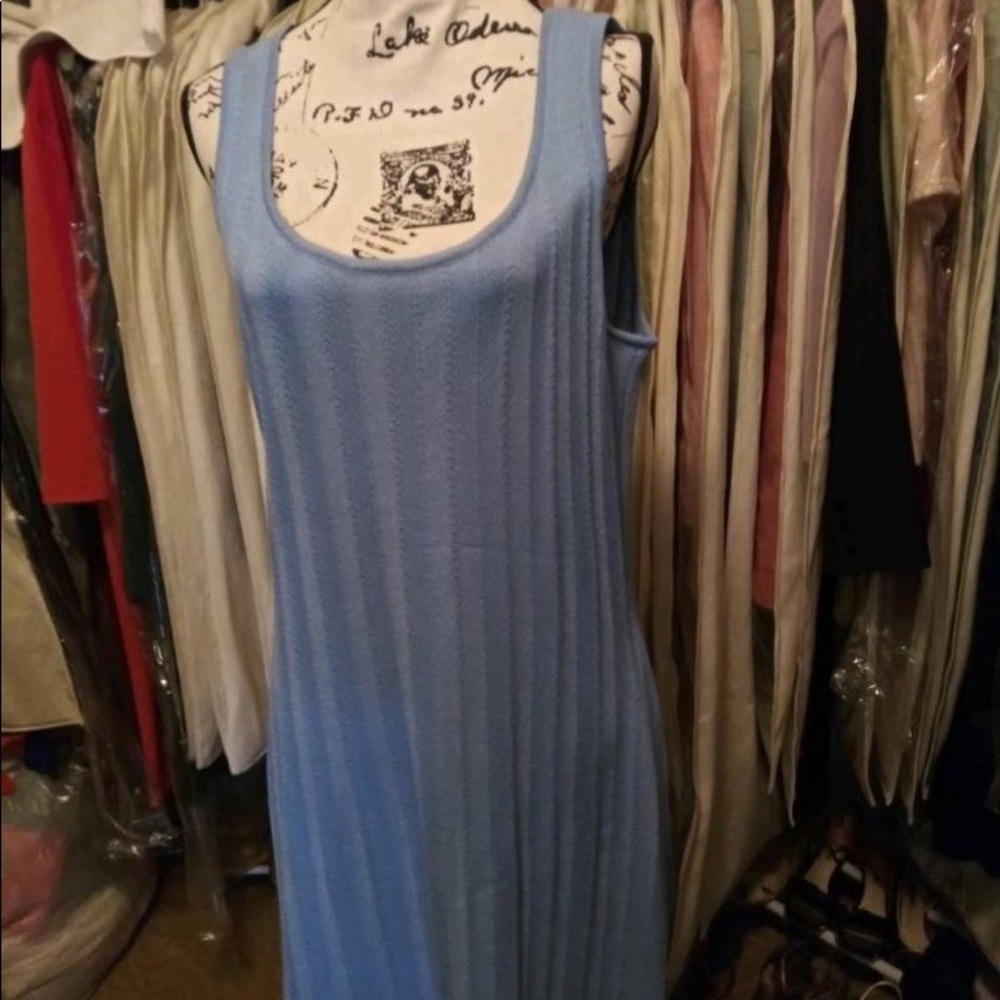 St. John dress with sweater size 14. - Picture 5 of 6
